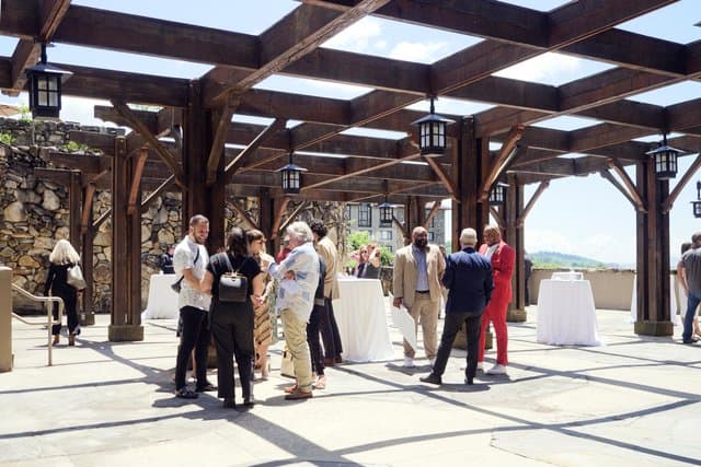 Explore Asheville - Heroes of Hospitality Explore Asheville - Heroes of Hospitality