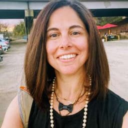 Lindsay Grossman Lindsay Grossman