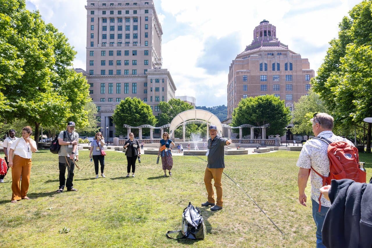 exploreasheville.com exploreasheville.com