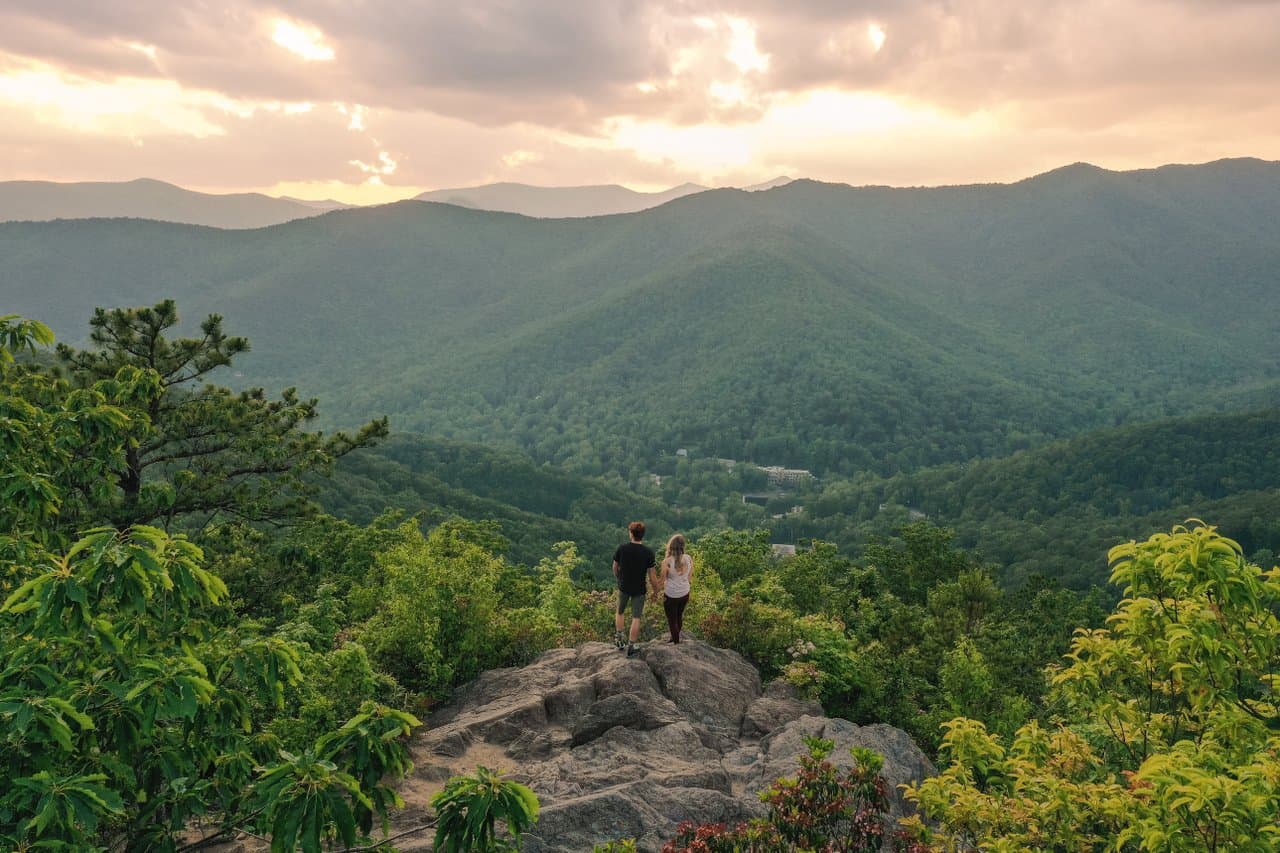 exploreasheville.com exploreasheville.com