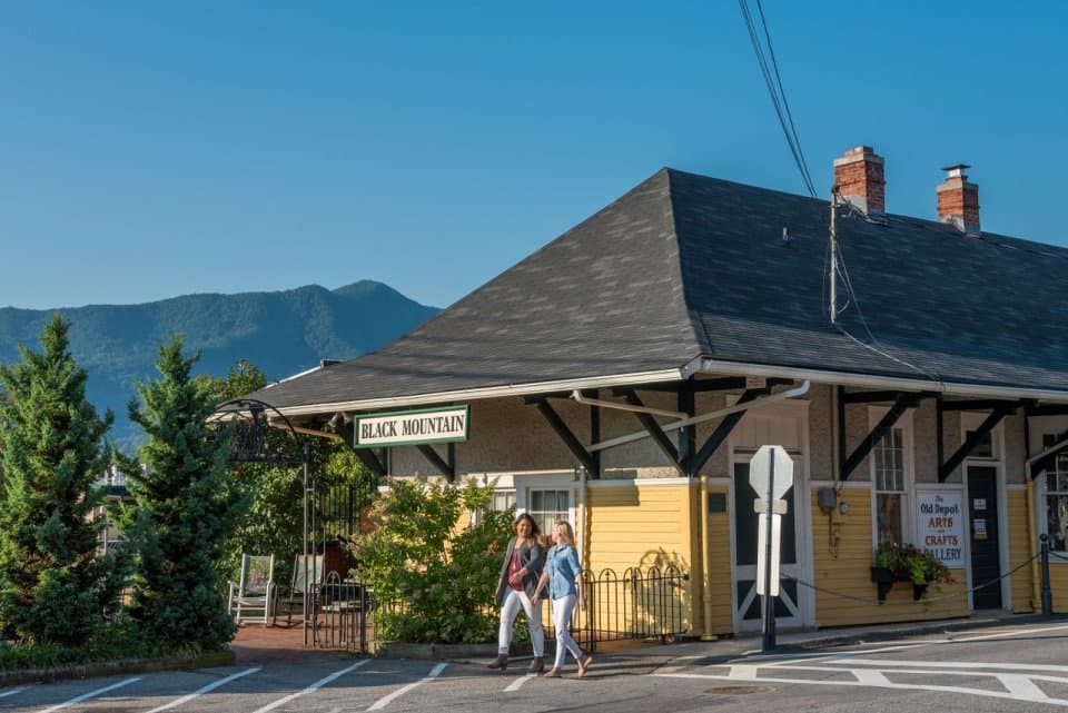 exploreasheville.com exploreasheville.com