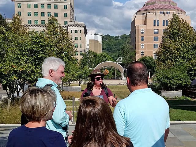 exploreasheville.com exploreasheville.com