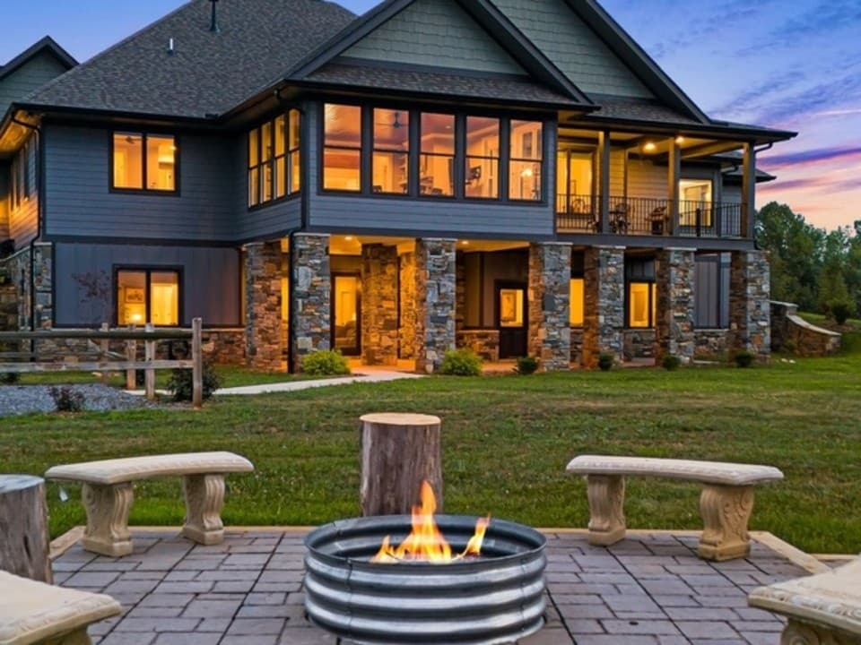 exploreasheville.com exploreasheville.com