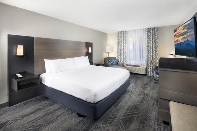 exploreasheville.com exploreasheville.com