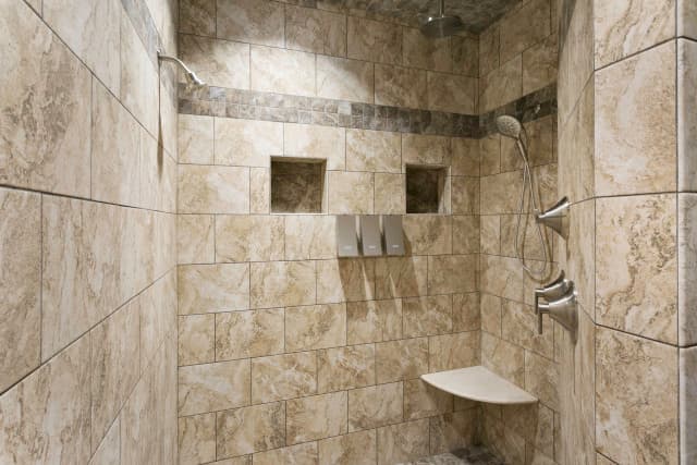 exploreasheville.com exploreasheville.com