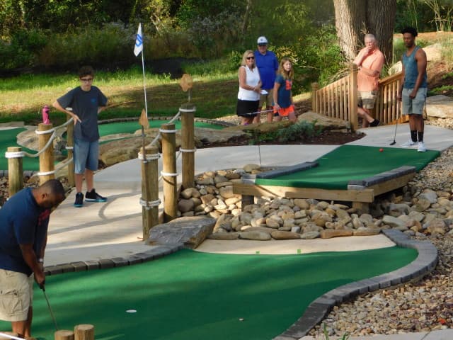 exploreasheville.com exploreasheville.com