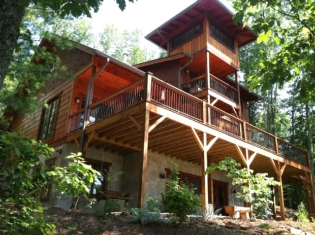 exploreasheville.com exploreasheville.com