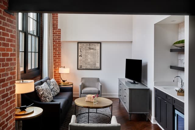 exploreasheville.com exploreasheville.com