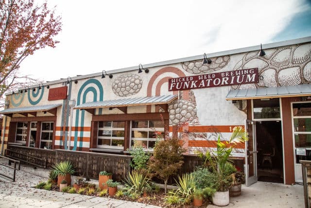 exploreasheville.com exploreasheville.com