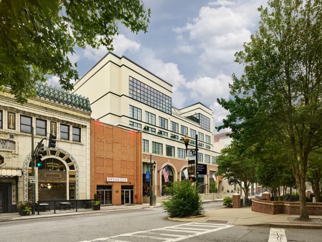 exploreasheville.com exploreasheville.com