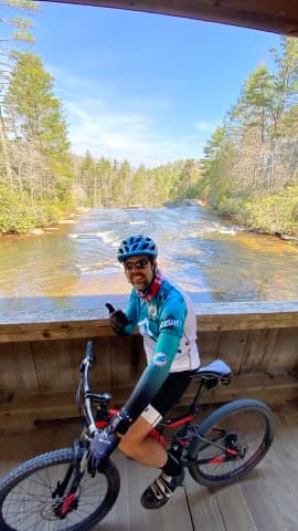 exploreasheville.com exploreasheville.com