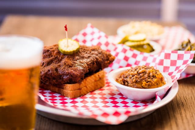 exploreasheville.com exploreasheville.com