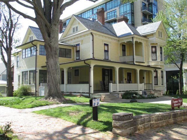 exploreasheville.com exploreasheville.com