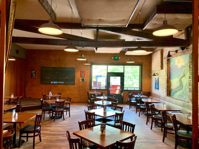 exploreasheville.com exploreasheville.com