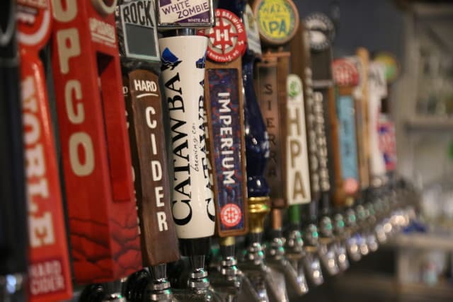 exploreasheville.com exploreasheville.com