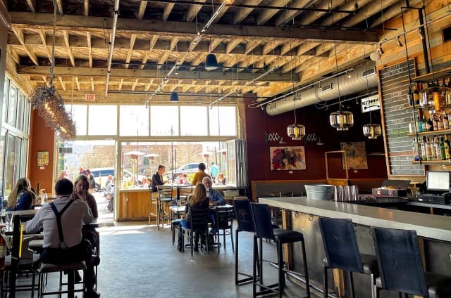 exploreasheville.com exploreasheville.com