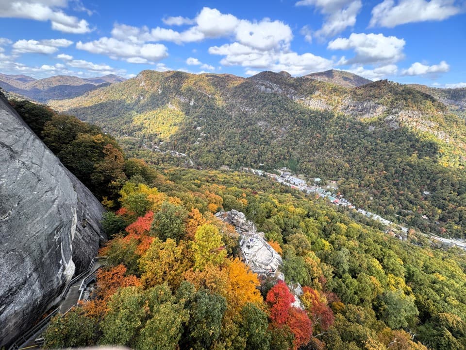 exploreasheville.com exploreasheville.com