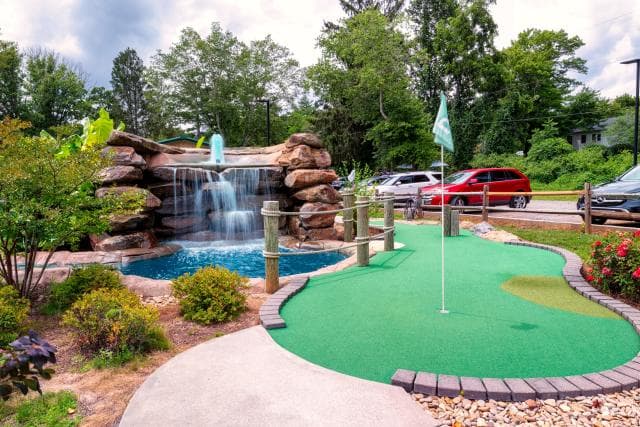 exploreasheville.com exploreasheville.com