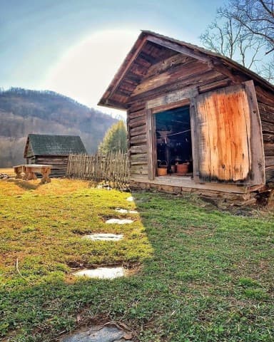 exploreasheville.com exploreasheville.com