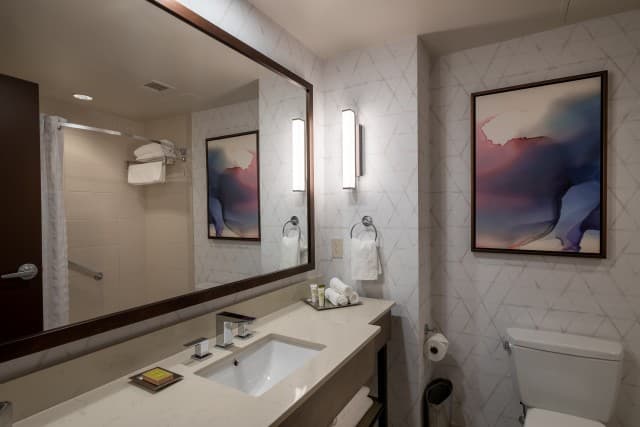 exploreasheville.com exploreasheville.com