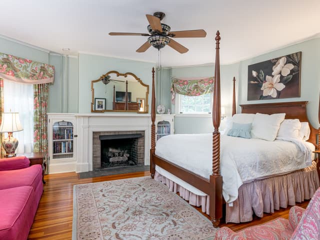 exploreasheville.com exploreasheville.com