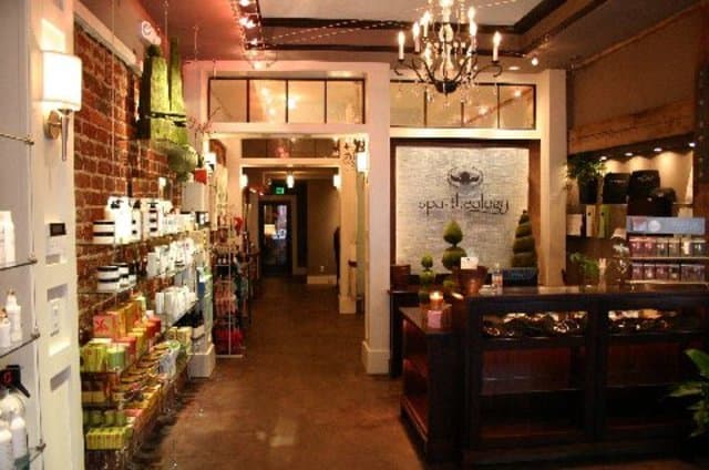 exploreasheville.com exploreasheville.com