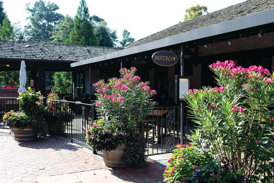 exploreasheville.com exploreasheville.com