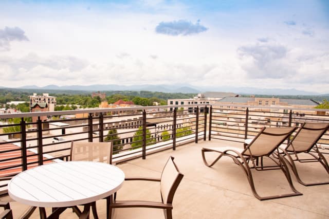 exploreasheville.com exploreasheville.com