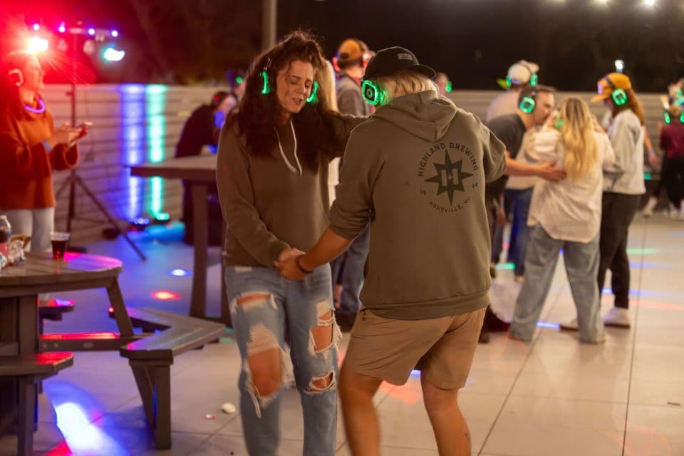 exploreasheville.com exploreasheville.com