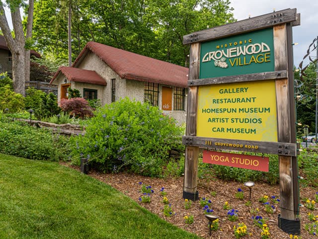 exploreasheville.com exploreasheville.com