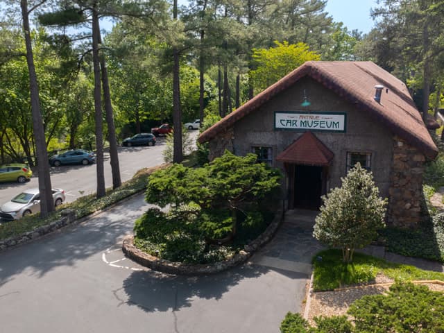 exploreasheville.com exploreasheville.com