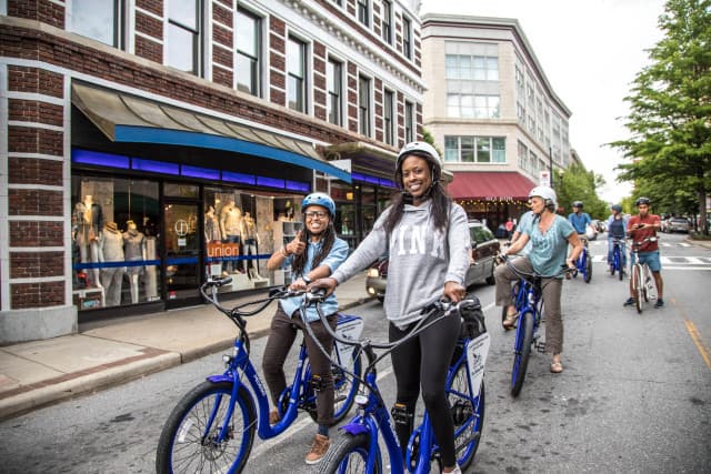 exploreasheville.com exploreasheville.com