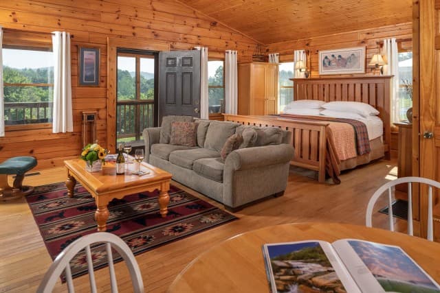 exploreasheville.com exploreasheville.com