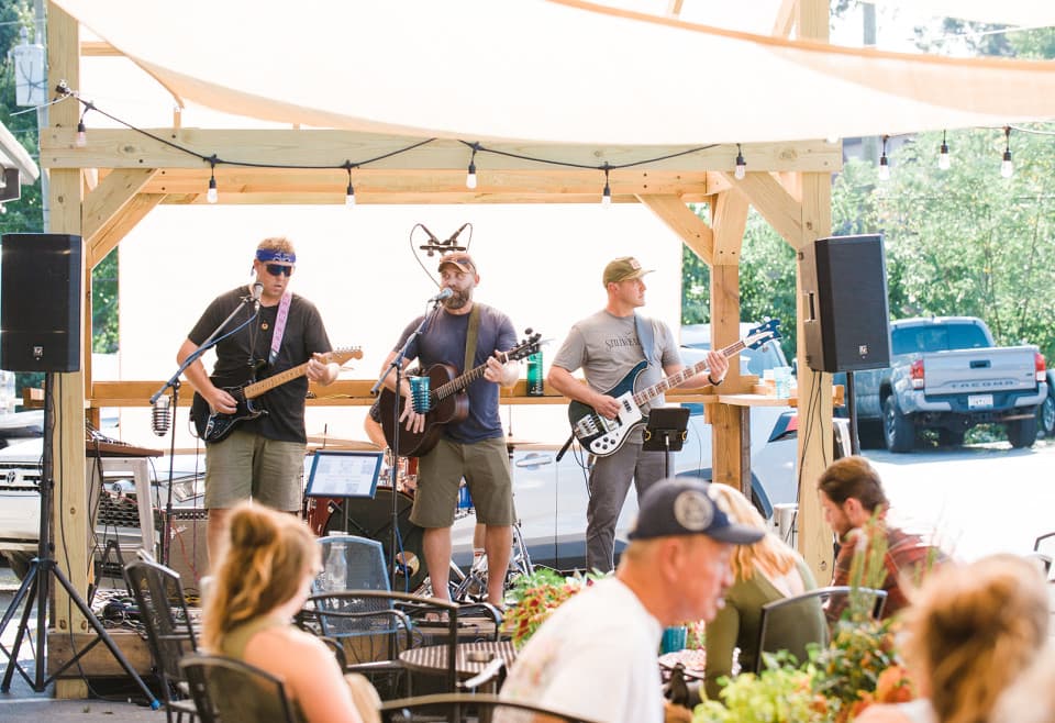 exploreasheville.com exploreasheville.com