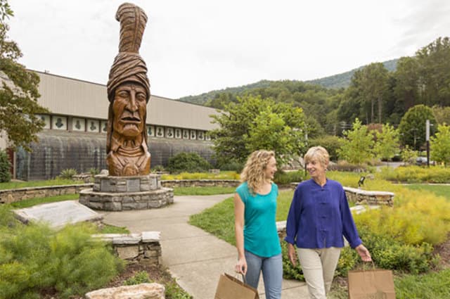 exploreasheville.com exploreasheville.com