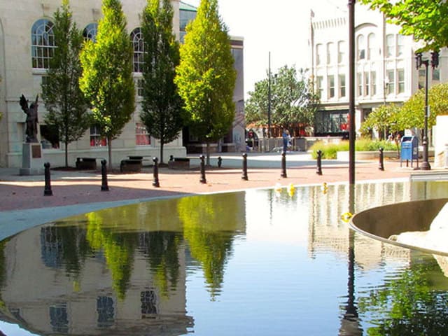 exploreasheville.com exploreasheville.com