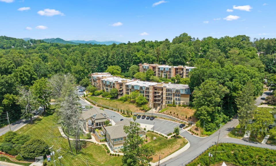 exploreasheville.com exploreasheville.com