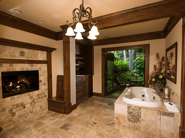 exploreasheville.com exploreasheville.com