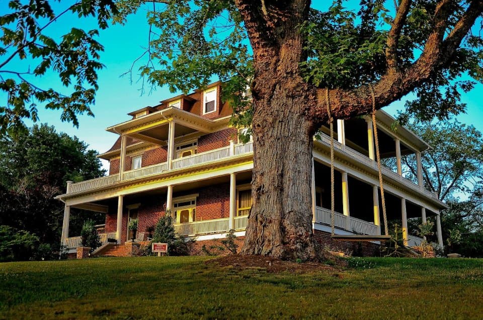 exploreasheville.com exploreasheville.com